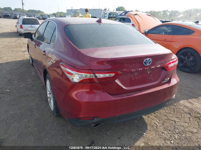 4T1B21HK0JU503581 Toyota Camry Hybrid/le/xle/se