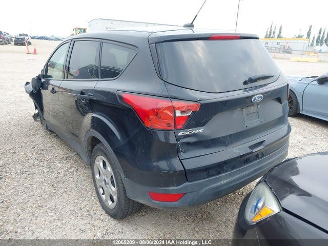 1FMCU0F74KUC16379 Ford ESCAPE S