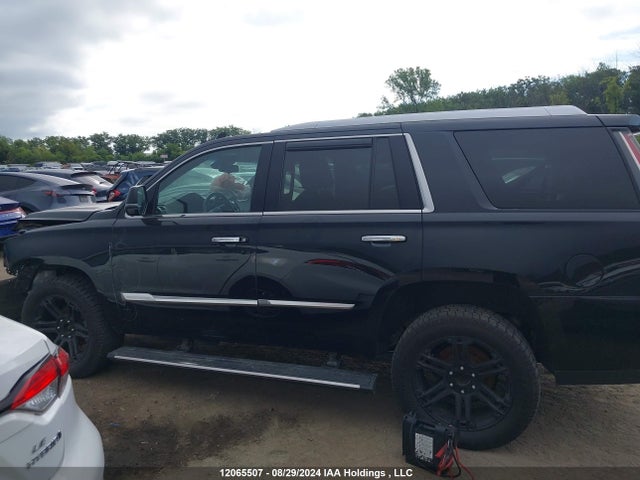 Auction sale of the 2019 Cadillac Escalade Platinum, vin: 1GYS4DKJ7KR246191, lot number: 12065507