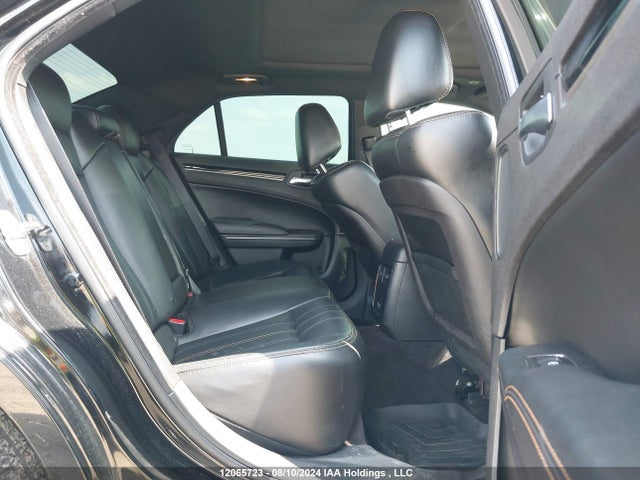 Chrysler 2017 2017 2C3CCABG5HH624098 Image 8