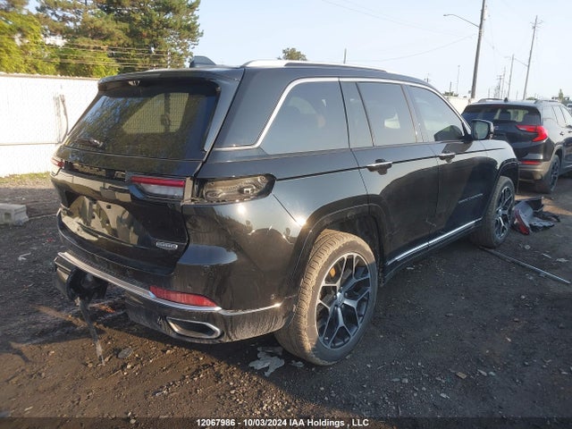 1C4RJHET9N8517215 Jeep Grand Cherokee