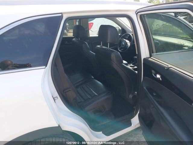 5XYPHDA50HG297236 KIA Sorento