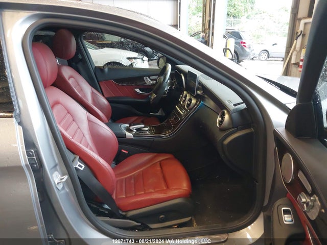 55SWF6EBXGU146616 Mercedes-Benz C-Class
