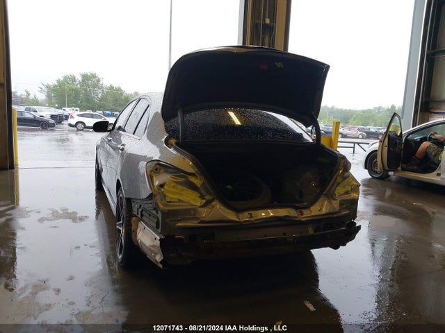 55SWF6EBXGU146616 Mercedes-Benz C-Class