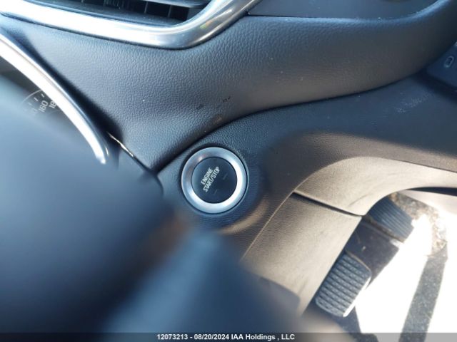 3GNAXUEV0NL259598 Chevrolet EQUINOX LT