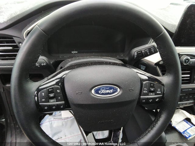 1FMCU9H92NUA73973 Ford gtdi 240ps