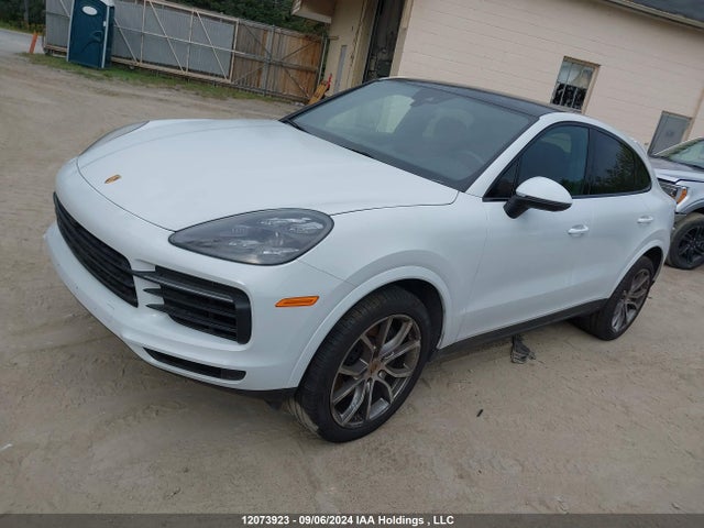 Porsche Cayenne 2021 WP1BA2AY1MDA43782 Image 2