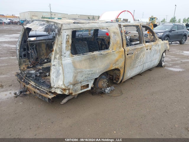 12074384 :رقم المزاد ، 1GKS2GKC1HR157907 vin ، 2017 Gmc Yukon Xl K1500 Slt مزاد بيع