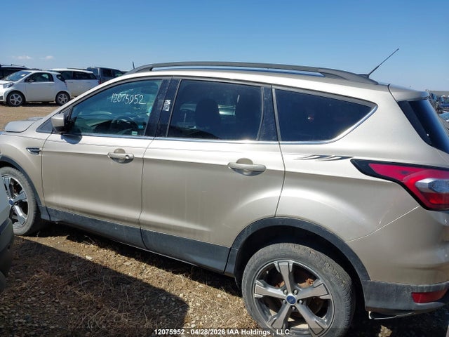 1FMCU0GD9HUC29660 Ford ESCAPE SE