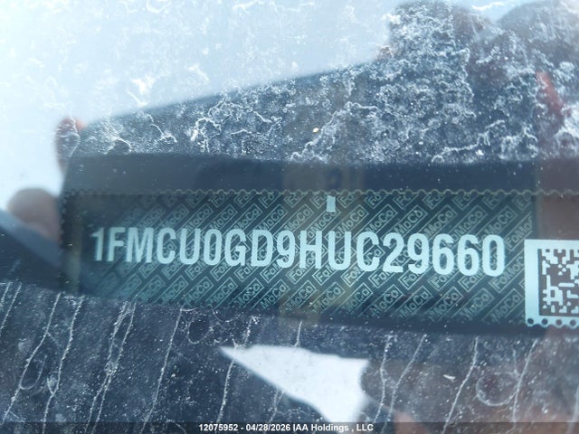 1FMCU0GD9HUC29660 Ford ESCAPE SE