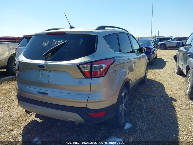 1FMCU0GD9HUC29660 Ford ESCAPE SE