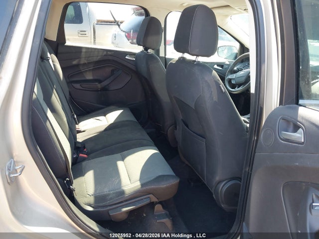 1FMCU0GD9HUC29660 Ford ESCAPE SE