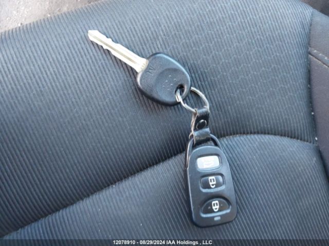 KMHD84LF2JU720133 Hyundai ELANTRA GL