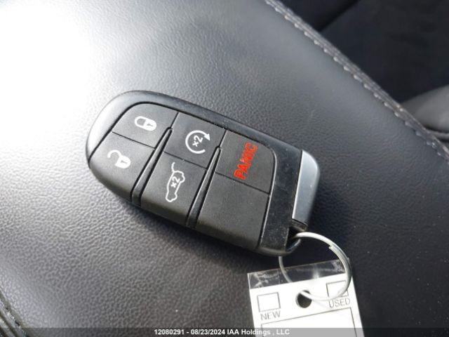 1C4RJFAG6NC109264 Jeep Grand Cherokee Laredo E/laredo X