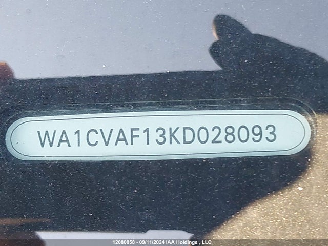 WA1CVAF13KD028093 Audi Q8