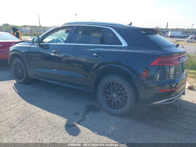 WA1CVAF13KD028093 Audi Q8