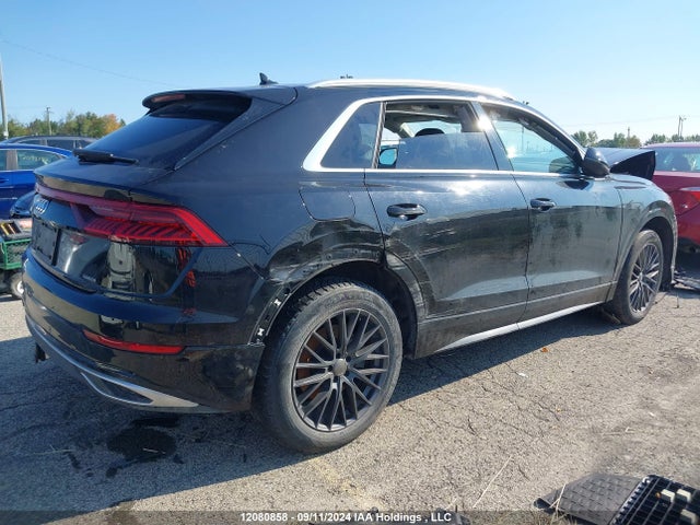 WA1CVAF13KD028093 Audi Q8