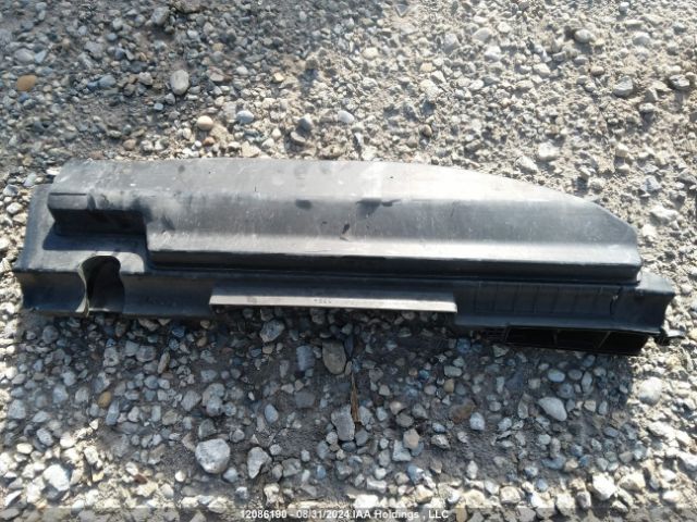 KMHLM4AG5NU335058 Hyundai ELANTRA SEL