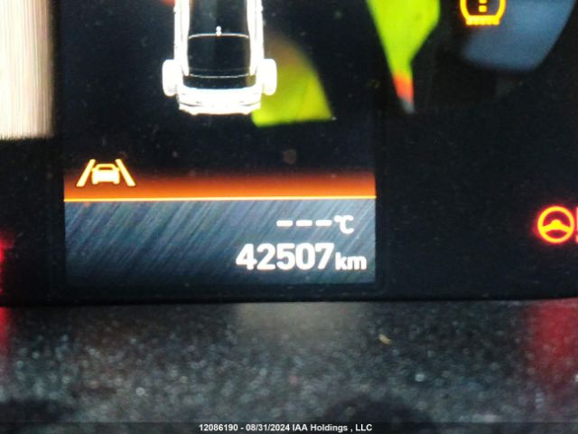 KMHLM4AG5NU335058 Hyundai ELANTRA SEL