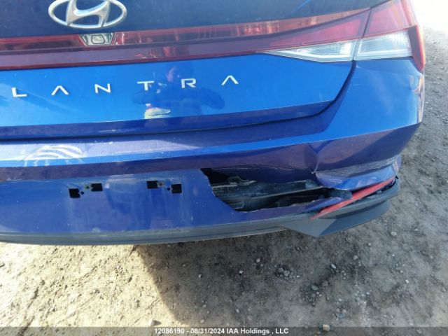 KMHLM4AG5NU335058 Hyundai ELANTRA SEL
