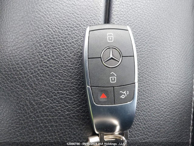 W1KWJ8EB2PG124200 Mercedes-Benz m264