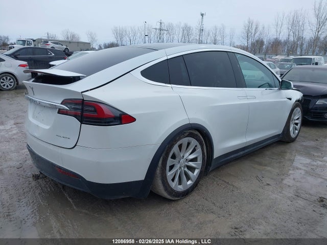 5YJXCAE23LF246634 Tesla MODEL X