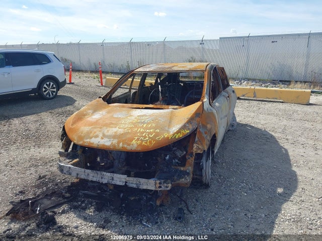 2HKRW2H25NH221143 Honda CR-V