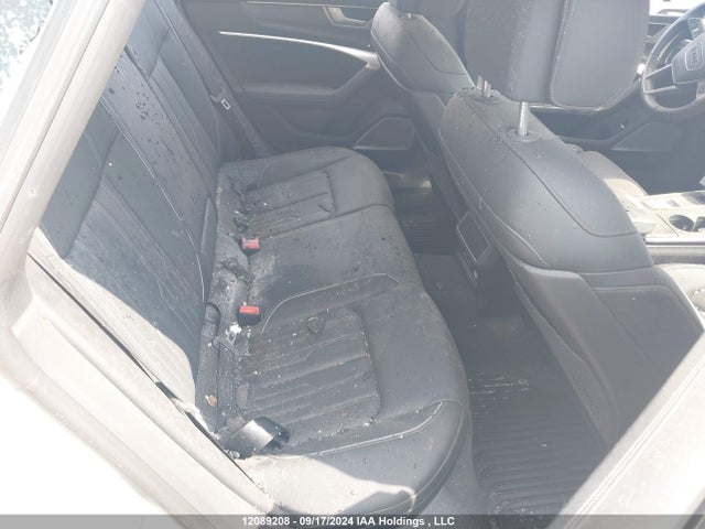 Audi A7 2019 WAUV2AF27KN047012 Image 8