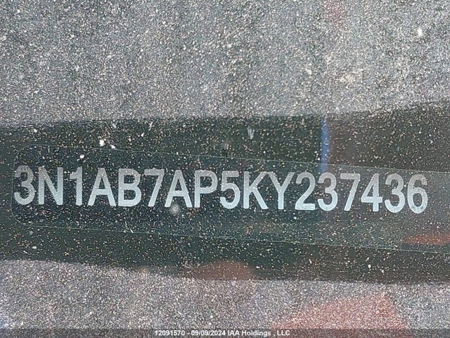 12091570 :رقم المزاد ، 3N1AB7AP5KY237436 vin ، 2019 Nissan Sentra مزاد بيع