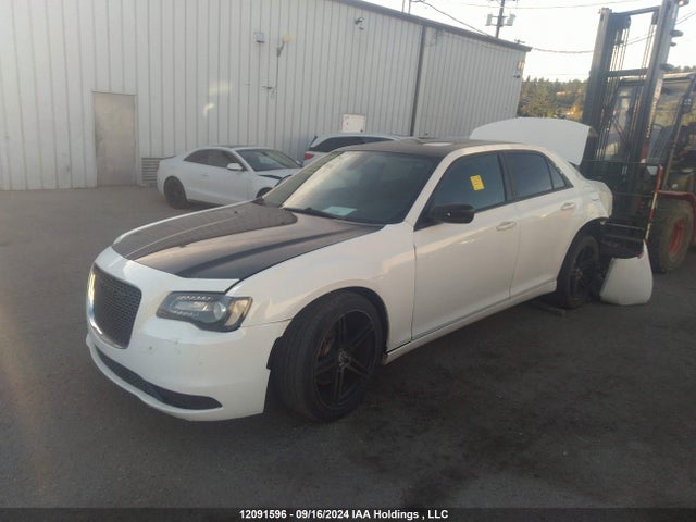 2C3CCARG3HH535832 Chrysler 300 Touring