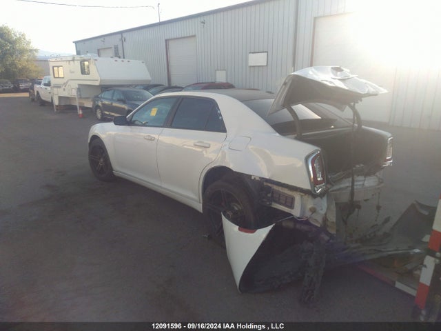 2C3CCARG3HH535832 Chrysler 300 Touring