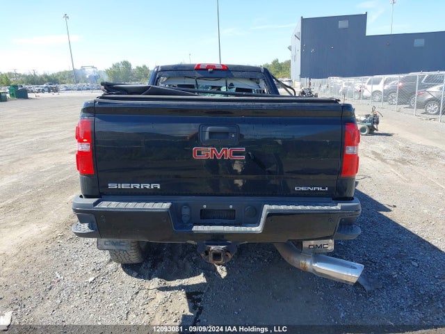 12093081 :رقم المزاد ، 1GT120E8XFF644673 vin ، 2015 Gmc Sierra 2500hd مزاد بيع
