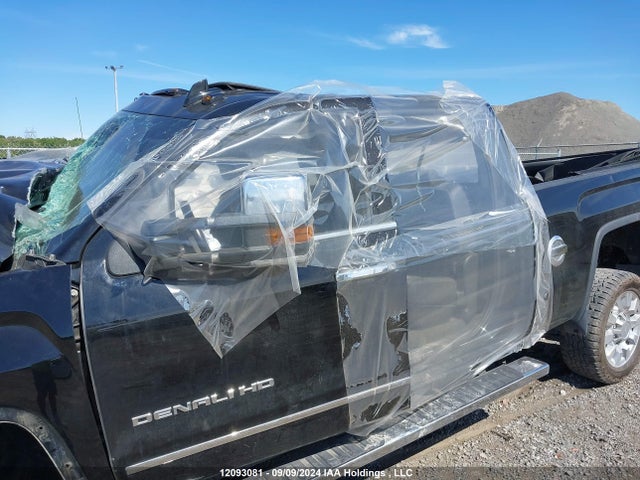 12093081 :رقم المزاد ، 1GT120E8XFF644673 vin ، 2015 Gmc Sierra 2500hd مزاد بيع