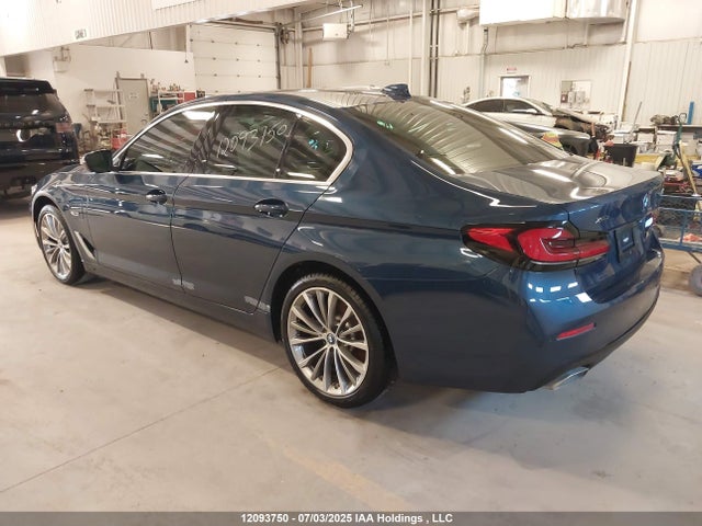 WBA33AG01PCM57325 BMW 530e