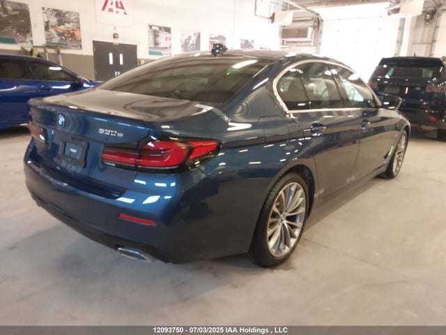 WBA33AG01PCM57325 BMW 530e