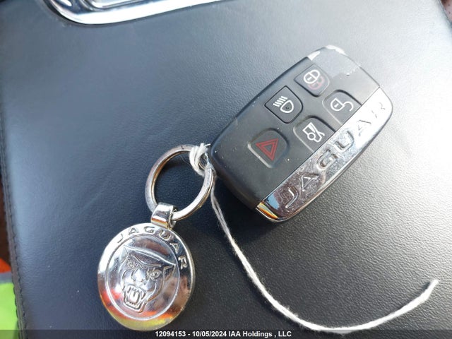 Jaguar s/c ulev 2015 SAJXJ2GD1F8V88972 Image 11