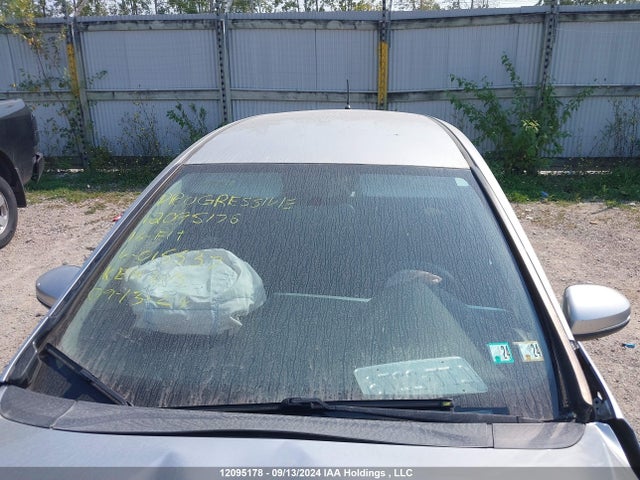 JHMGK5H5XGX015532 Honda Fit