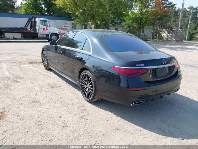 12097033 :رقم المزاد ، W1K6F6DBXMA060073 vin ، 2021 Mercedes-benz S-class مزاد بيع