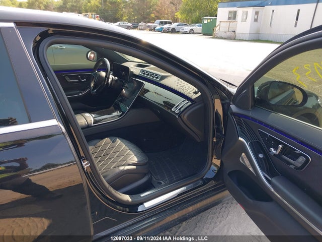 12097033 :رقم المزاد ، W1K6F6DBXMA060073 vin ، 2021 Mercedes-benz S-class مزاد بيع