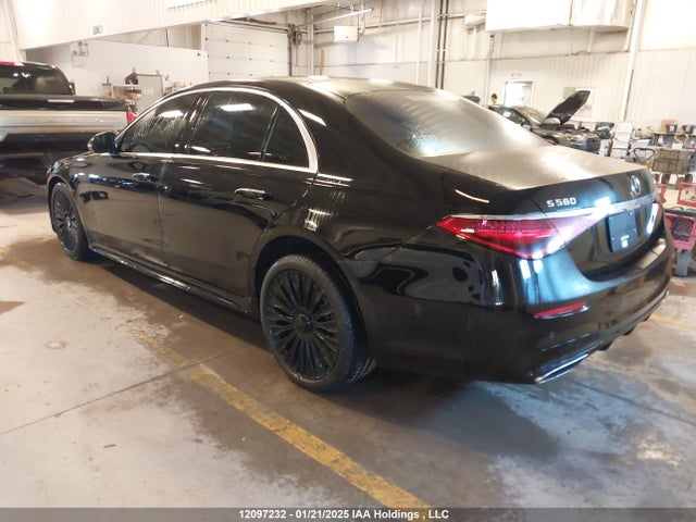W1K6G7GB2MA039197 Mercedes-Benz m176