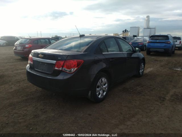 1G1PC5SB3F7174123 Chevrolet Cruze