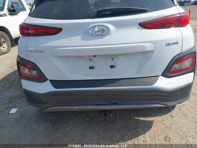 KM8K23AGXMU113559 Hyundai Kona Electric Preferred With Two-tone Roof
