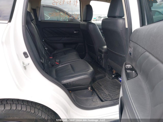 JA4J24A54JZ610880 Mitsubishi OUTLANDER PHEV