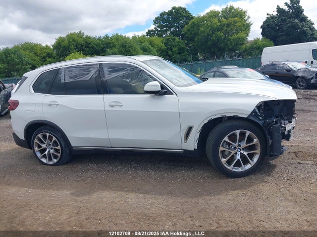 5UXCR6C08N9L63911 BMW X5