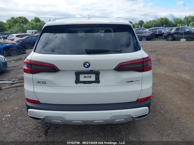5UXCR6C08N9L63911 BMW X5