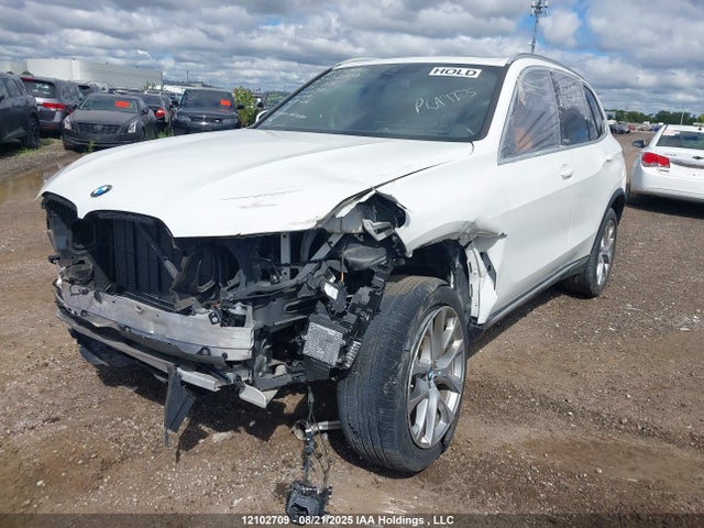 5UXCR6C08N9L63911 BMW X5