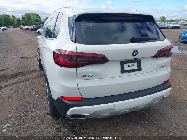5UXCR6C08N9L63911 BMW X5