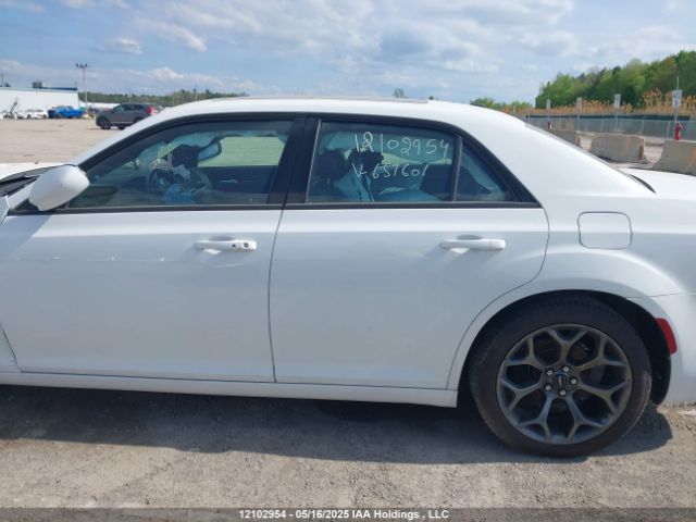 2C3CCABGXHH657601 Chrysler 300 S