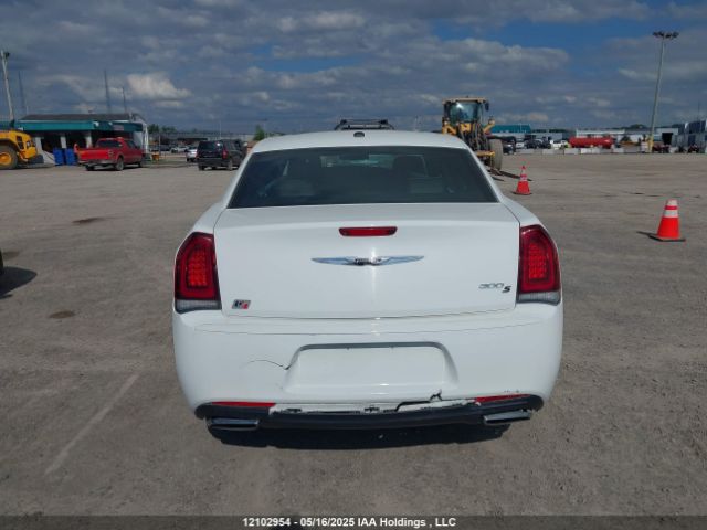 2C3CCABGXHH657601 Chrysler 300 S