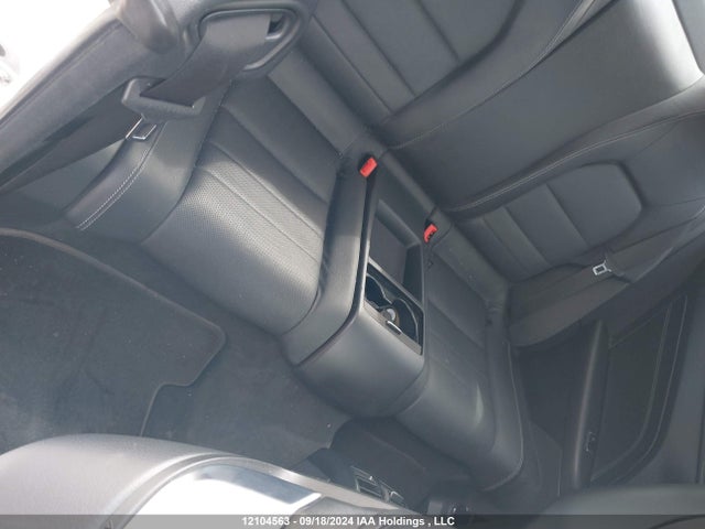 WDDKJ8JB8EF276151 Mercedes-Benz E-Class